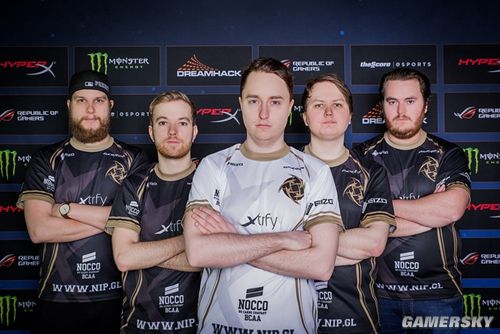 资讯抵御空投装甲车队 有史以来最激烈的攻防战