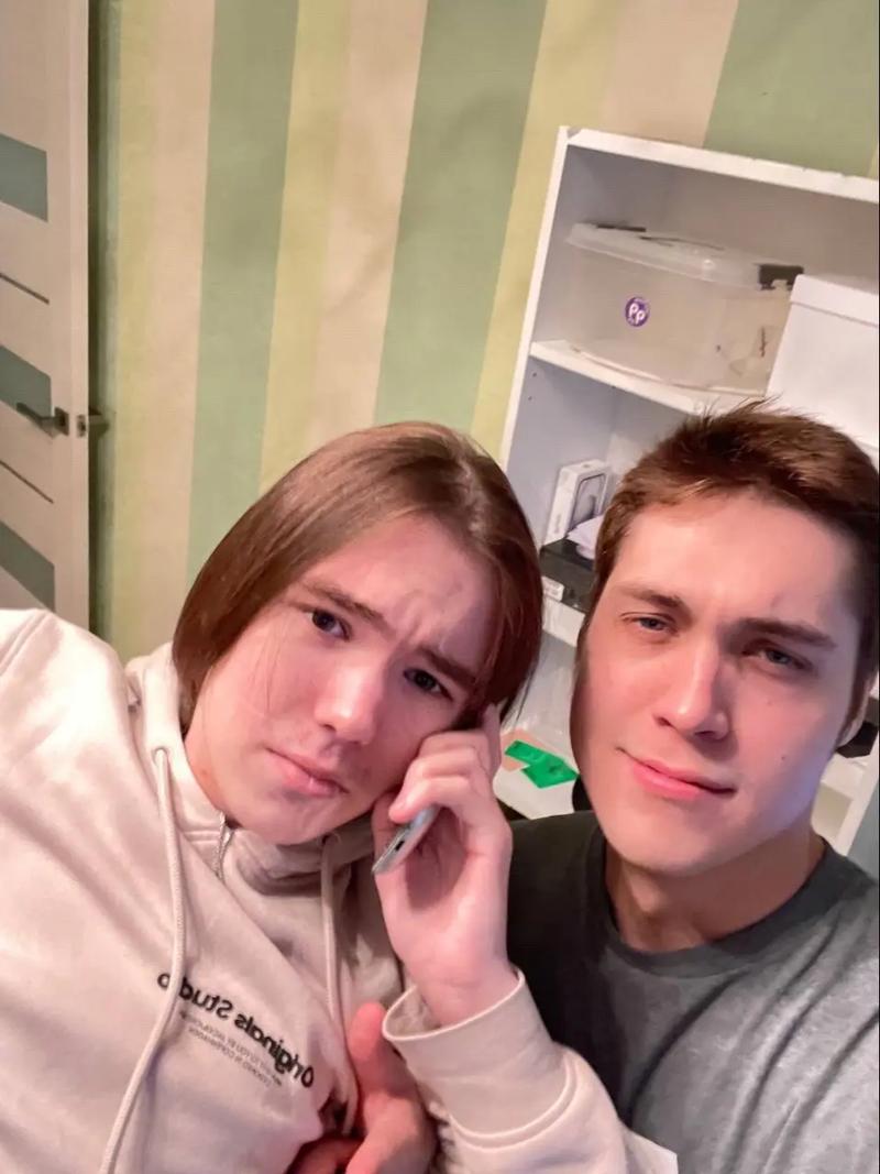 传闻：gla1ve可能成为 100 Thieves 的主教练；