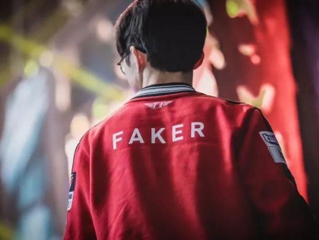 sheer ：第一次上场打LPL很紧张，赢下来很兴奋